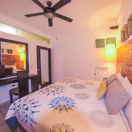 Hotel Suites Nadia Puerto Vallarta Extérieur photo