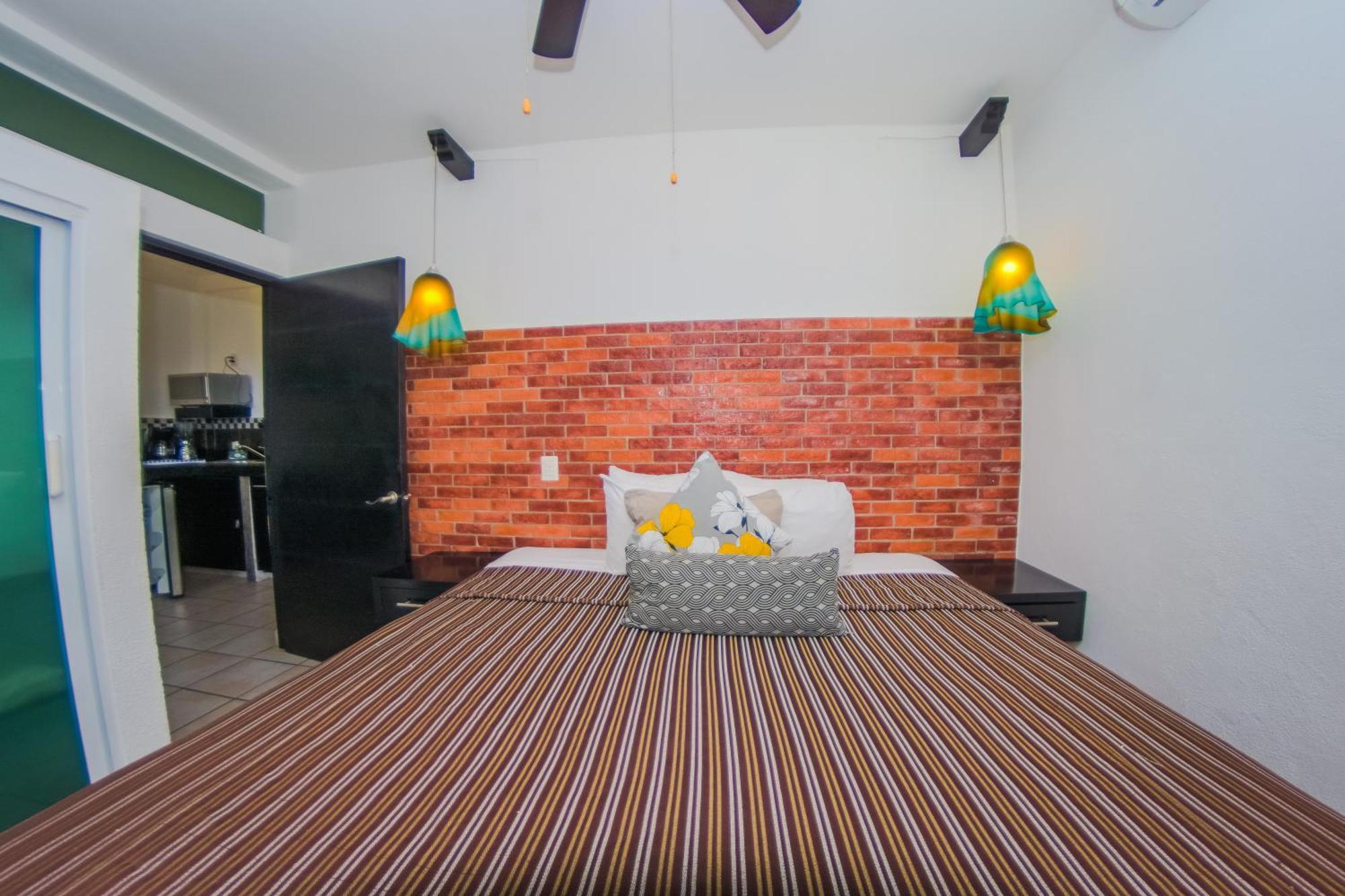 Hotel Suites Nadia Puerto Vallarta Extérieur photo