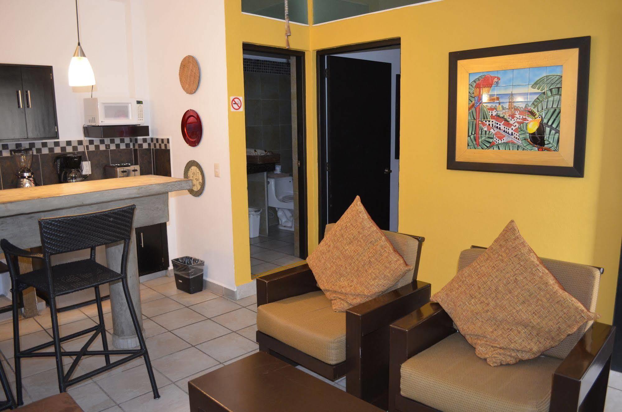 Hotel Suites Nadia Puerto Vallarta Extérieur photo